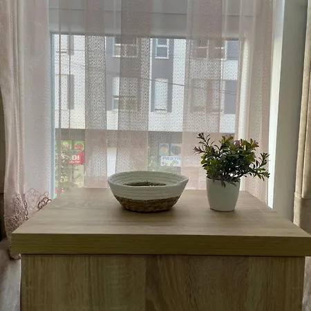 Apartment Point *